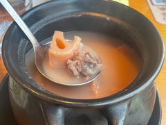 -莲餐厅·湖北菜·潜江小龙虾店(愚园路店)