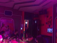 -拉动时代自助KTV火吧(3号店)