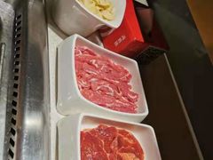 -海底捞火锅鲜切牛肉主题店(长寿路店)