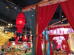 大堂-老滇山寨•云南特色菜•地方菜•民族风情歌舞表演(金碧店)