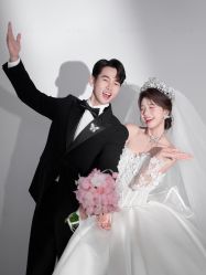 -雅云婚纱摄影工作室旗舰店