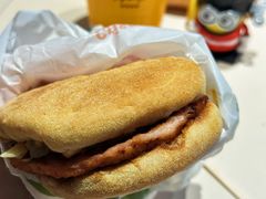 -麦当劳(中山公园龙之梦店)