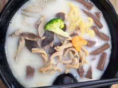 -鸭小妹鸭血粉丝(老门东店)