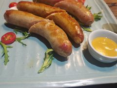 -SISTERS BAR RESTAURANT川意酒馆(嘉善老市H楼店)