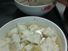 -周震馄饨