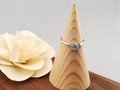 -威德钻石-克拉钻大本营(南京东路店)