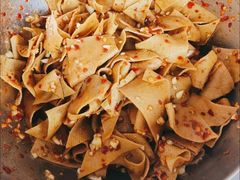 -清泉食杂店