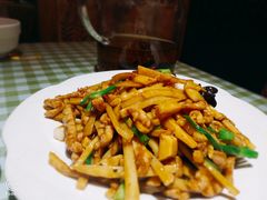 -鑫小城故事·藕汤·家常菜(台北一路总店)