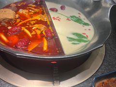 -湊湊火锅·茶憩(打浦桥日月光店)