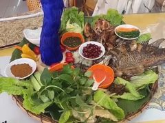 -沐毫傣泐云南菜孔雀宴•手抓饭傣味烧烤(曼听公园店)