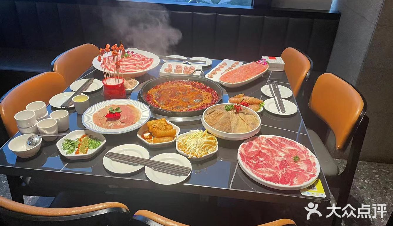 很适合请外地朋友来吃的火锅，很正宗！！