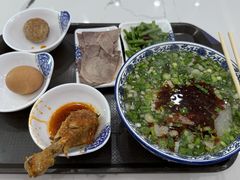 -伊穆祥牛肉面总店·清真