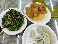 -东北四季饺子王(华山路店)
