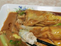 蚝加牛肠粉-华威达牛庄(黄埔大道西店)