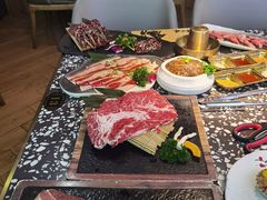 -黑牛の場烤肉(摩天活力城店)