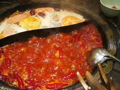 -巴国妹子毛肚火锅(蓝光悦城店)