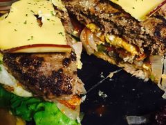 -HIGH FIVE哈福手工汉堡(桂林路店)