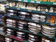 -711便利店(黄岛青医店)