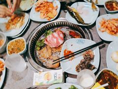 -金滏山烤肉·海鲜·火锅自助餐厅(襄阳万达店)