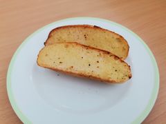 蒜香蜗牛配蒜香面包-萨莉亚意式餐厅(东川路店)