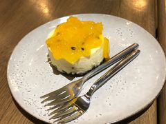 柠檬百香果芝士蛋糕-Wagas(凤凰汇店)