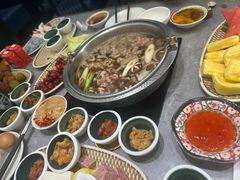 -一绪に寿喜烧(荟聚店)