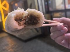 -梁憨包(南岸回龙湾店)