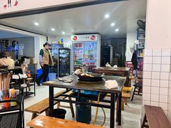 -黄潇洒老火锅(九眼桥宏济巷店)