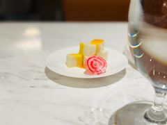 酱牛肉拼果味山药糕冷拼盘-珍呈中餐厅•粤川淮扬新疆(乌鲁木齐康莱德酒店)