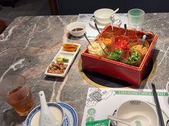-禄婶鸡煲·打边炉