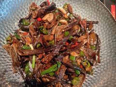 -鸽子侯·家宴·平价海鲜(绿地店)