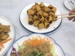 -一口猪海鲜浑锅·东北家常菜