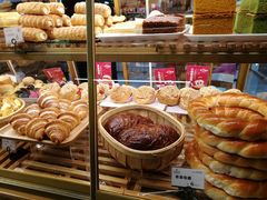 -昆明冠生园·蛋糕·面包(南强街店)