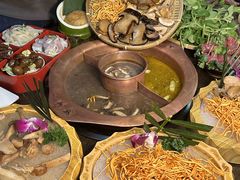 -滇釜火锅·能喝汤的火锅(车公庄店)