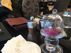 -圣丰索菲特·2 On 988 Café 自助餐厅