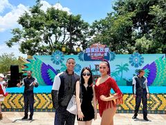 -七彩云南欢乐世界