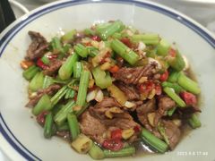 小炒黄牛肉-新新湘菜馆(新中街二条店)