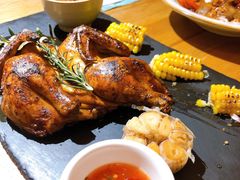 香草烤脆皮小春鸡-麦甜创意轻食餐厅(西康路店)