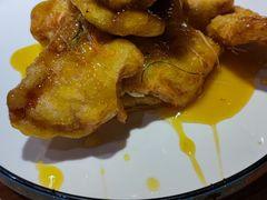 锅包肉-伊喜饺子·烤鸭(五道口学院路店)