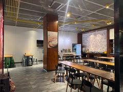 -艾豪森酒店(西安大雁塔大唐不夜城店)