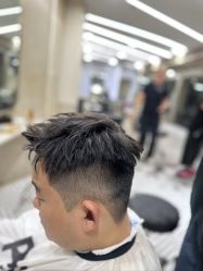 -PE SALON