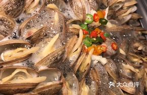 Yellow Clam Stir-fry