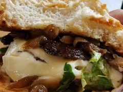 -The Habit Burger Grill 哈比特汉堡(世博店)