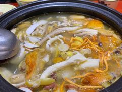 -菌之家·专业纯野生菌火锅·特色炒菌