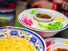 -老北京炸酱面大王.铜锅涮肉(朝阳门店)