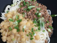 -丽影重庆小面(定西路店)