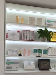 -Dr·Jane皮肤管理中心