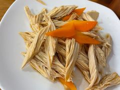 -嘻小北·兰州清汤牛肉面(太平洋森活天地店)