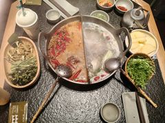 -三出山火锅(南京万象天地店)