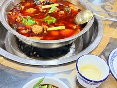 三黄鸡-佘记全家福芋儿鸡(向阳街总店)